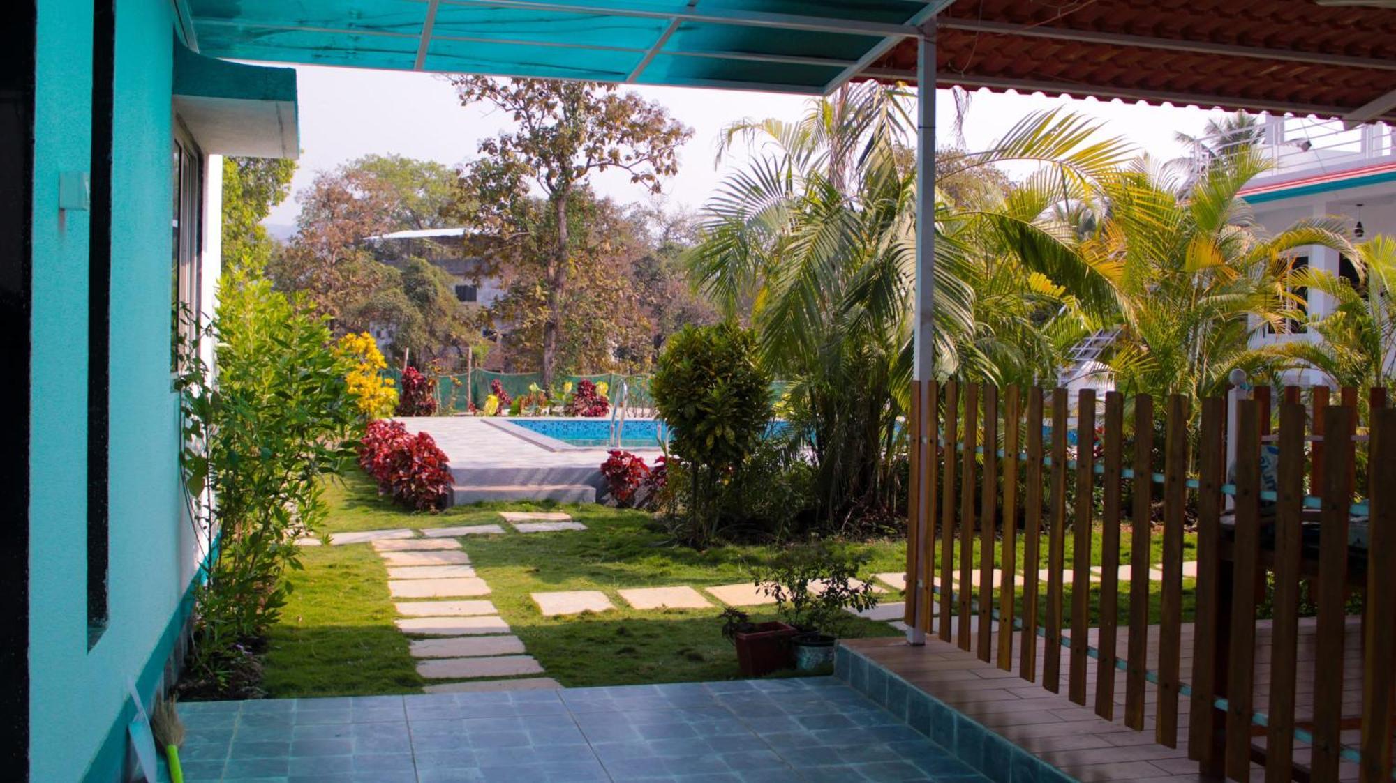 Mohor Retreat Hotel Alībāg Exterior foto