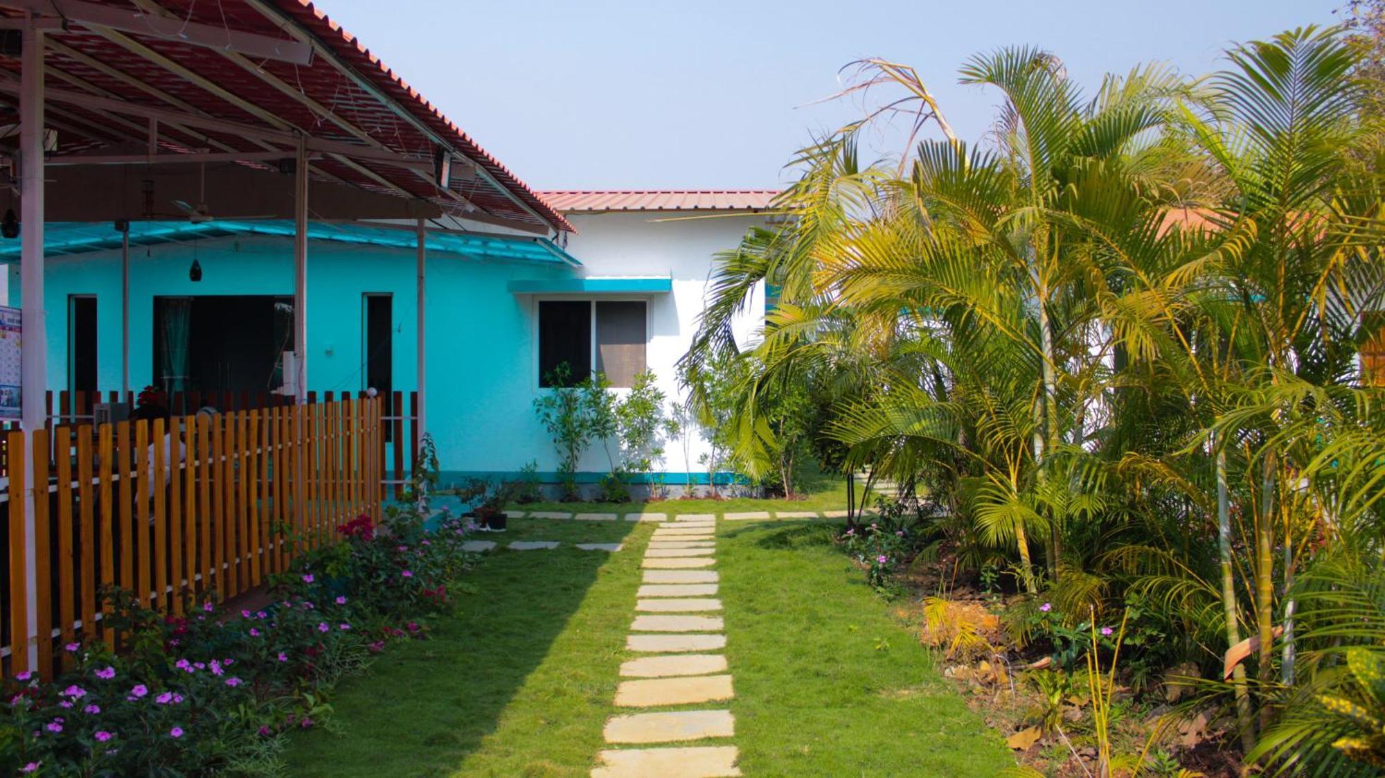 Mohor Retreat Hotel Alībāg Exterior foto